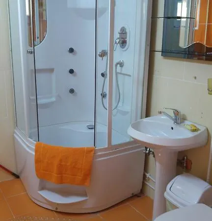 Gasthof Pensiunea La Castel - Piscina Incalzita