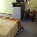 Guest house Pensiunea La Castel - Piscina Incalzita 3*