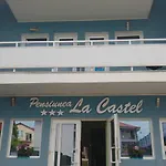 Pensiunea La Castel - Piscina Incalzita Guest house 3*