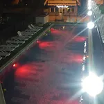 Pensiunea La Castel - Piscina Incalzita Guest house 3*