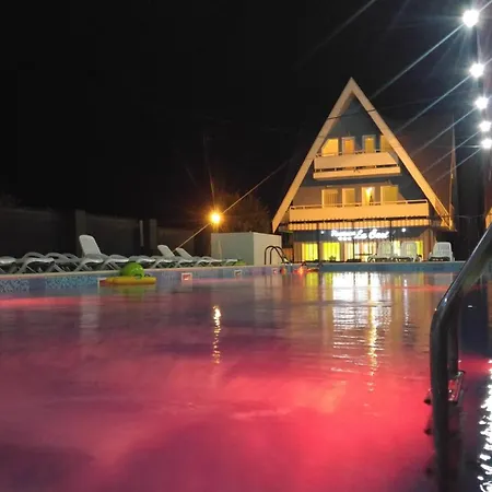 Pensiunea La Castel - Piscina Incalzita Costinesti