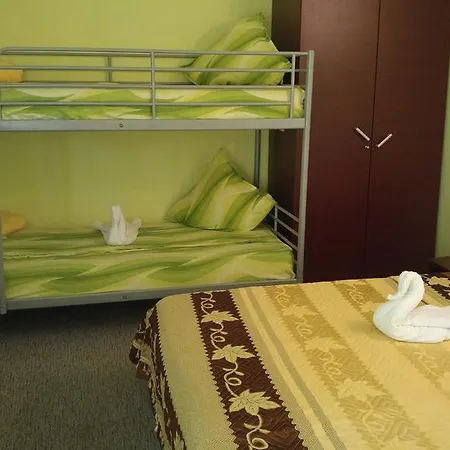 Pensiunea La Castel - Piscina Incalzita Gasthuis Costinesti