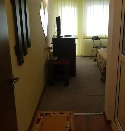 Gasthuis Pensiunea La Castel - Piscina Incalzita Costinesti